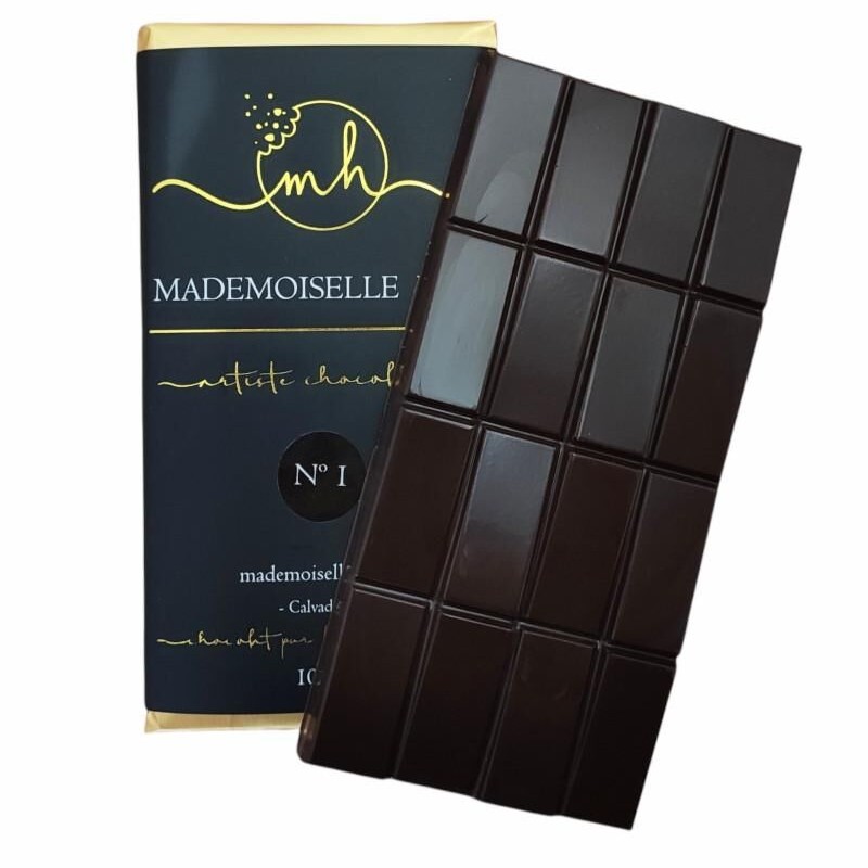 N°08, Noir 72%, fourré caramel au beurre salé et à la crème d'Isigny